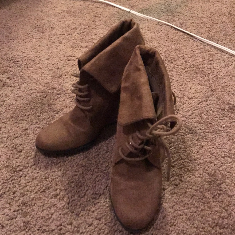 Suede brown booties